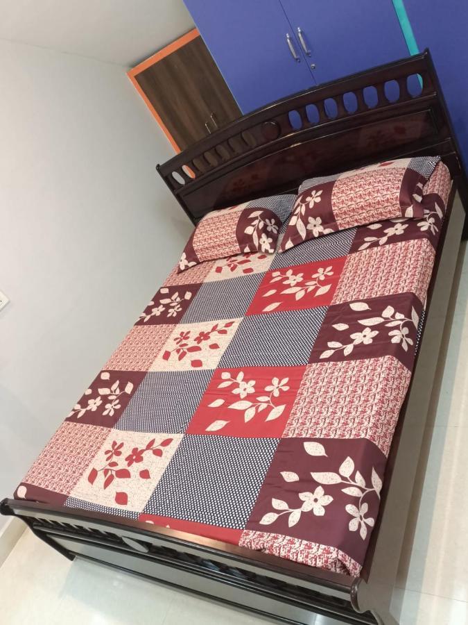 Advik Homestays Tirupati Esterno foto